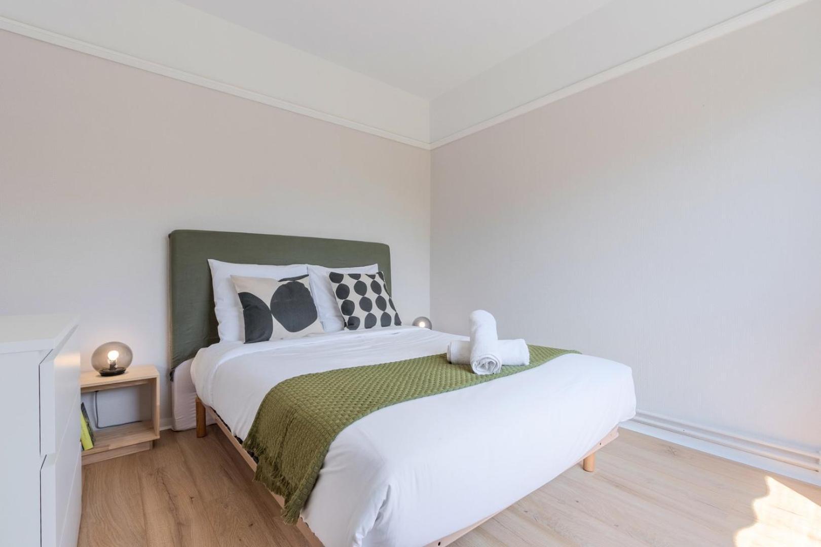 Spacious 3 Bedroom Apartment & Private Parking! Lambersart Екстер'єр фото