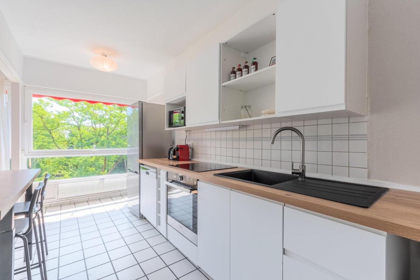 Spacious 3 Bedroom Apartment & Private Parking! Lambersart Екстер'єр фото