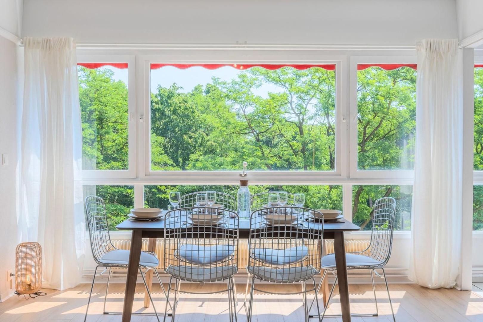 Spacious 3 Bedroom Apartment & Private Parking! Lambersart Екстер'єр фото